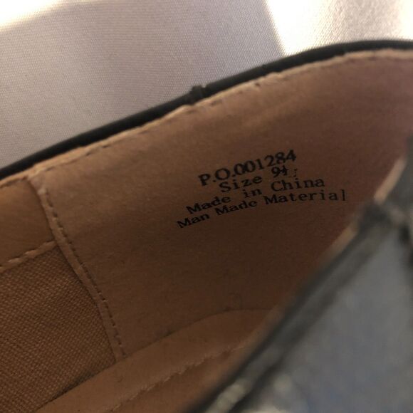 NWOB Journee Collection Alisha Wingtip Slip On Tasseled Loafer Shoes Sz 9.5 - Picture 6 of 6